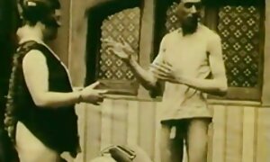 الفتاة التي حريصة افلام سكسيه قصيره على تشجيع الخفافيش على العمل فيديو إباحي 